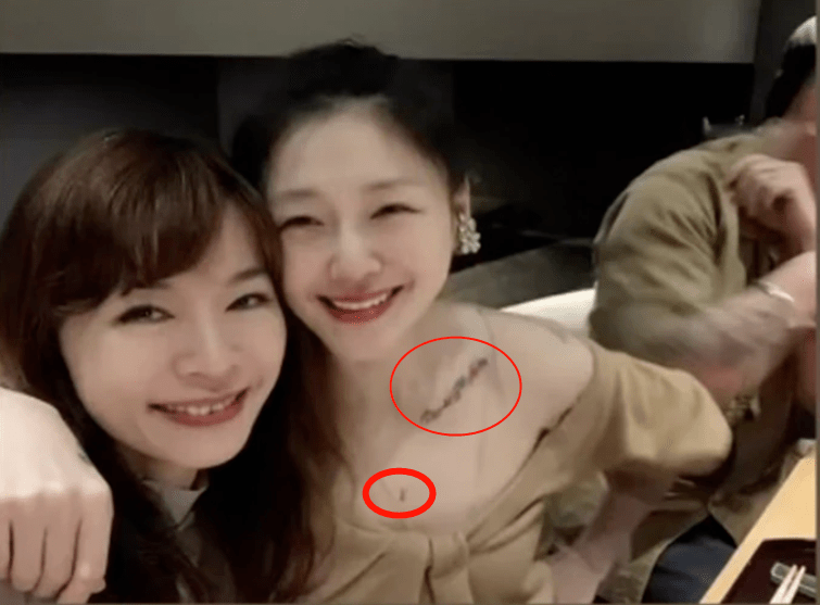 大s婚后首次露面引热议,三个新纹身曝光,还跟具俊晔穿情侣装_工作