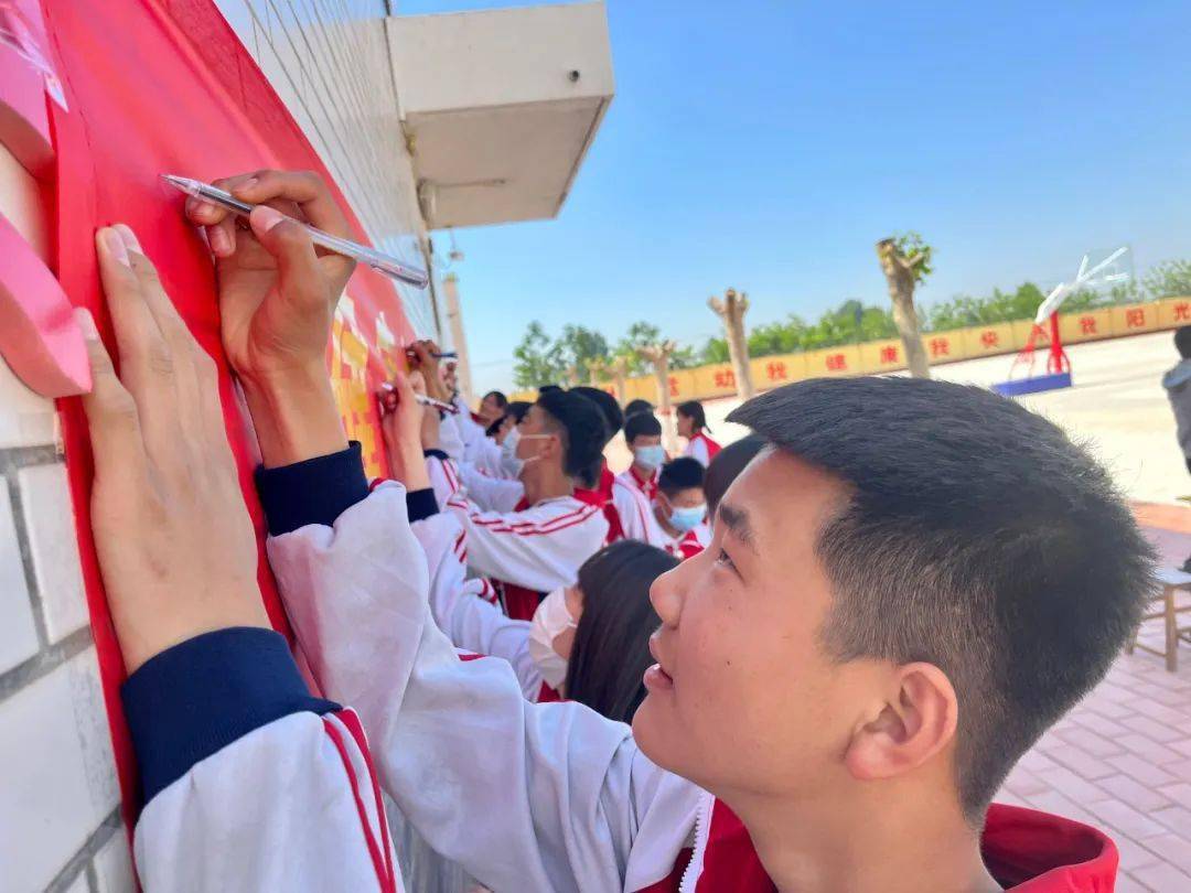 图说顺平教育丨本期上榜教研室县幼儿园腰山中学特校白云总校神南中学