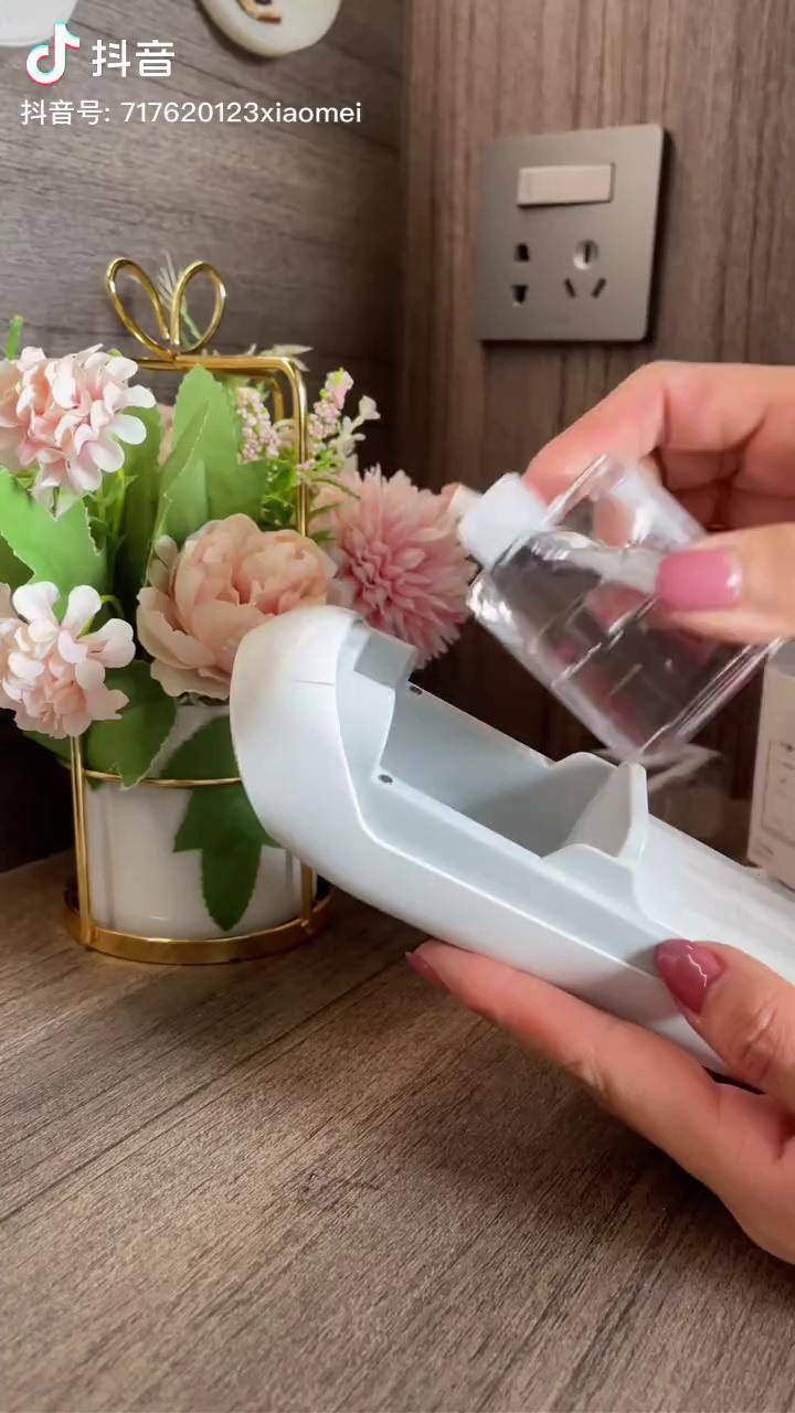 进门就能闻到香味的自动喷香机香氛机居家好物小白香氛机