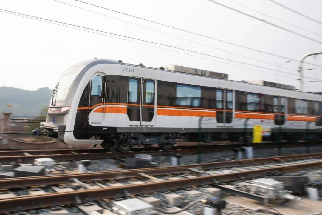 四号线今启全线贯通跑图试运行,4号线二期不载客试运行进入最后冲刺