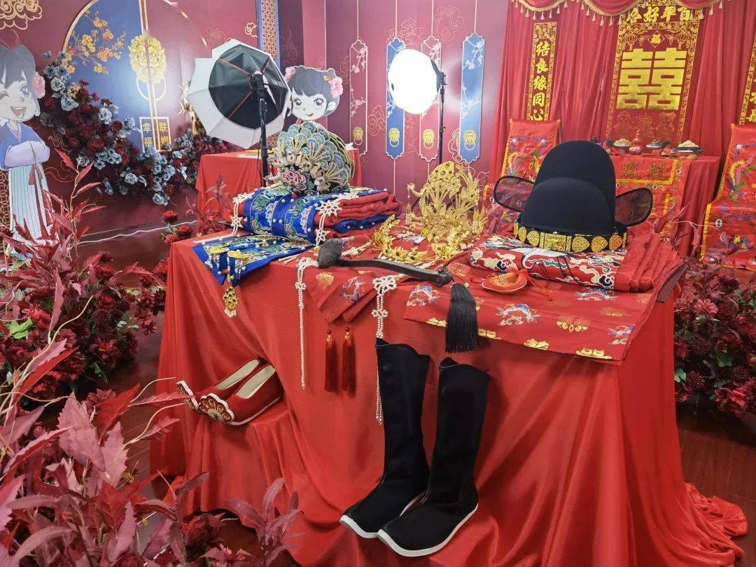 以爱之名，推进婚俗改革——柳州市举办“520”结婚登记宣传活动