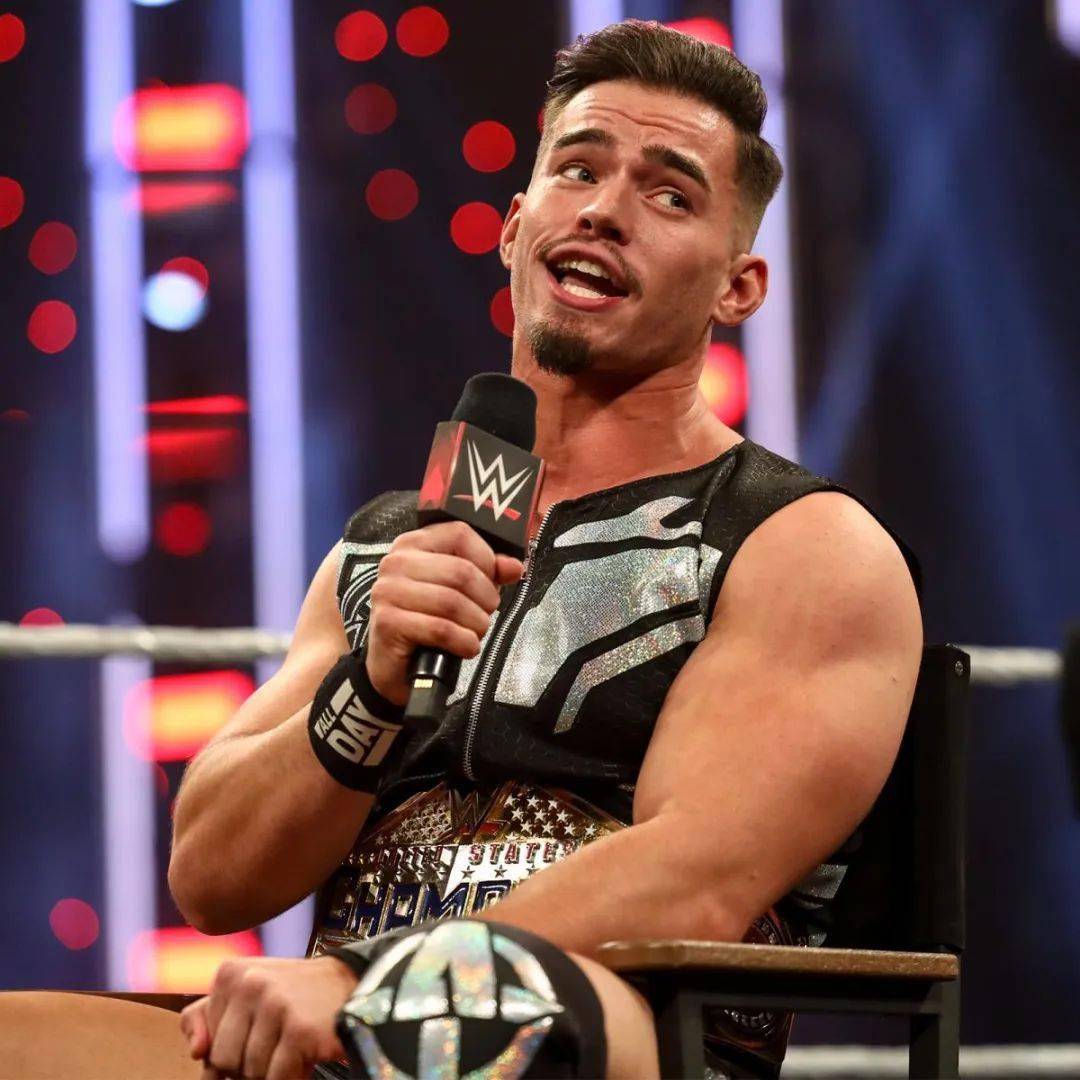 wwe中有谁可能对李科学造成威胁挑战他的洲际冠军