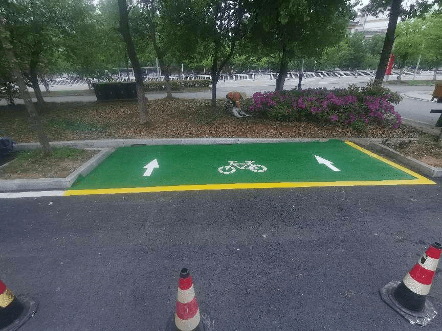 池州市城管局在主城区范围筛选了一批非机动车停车位