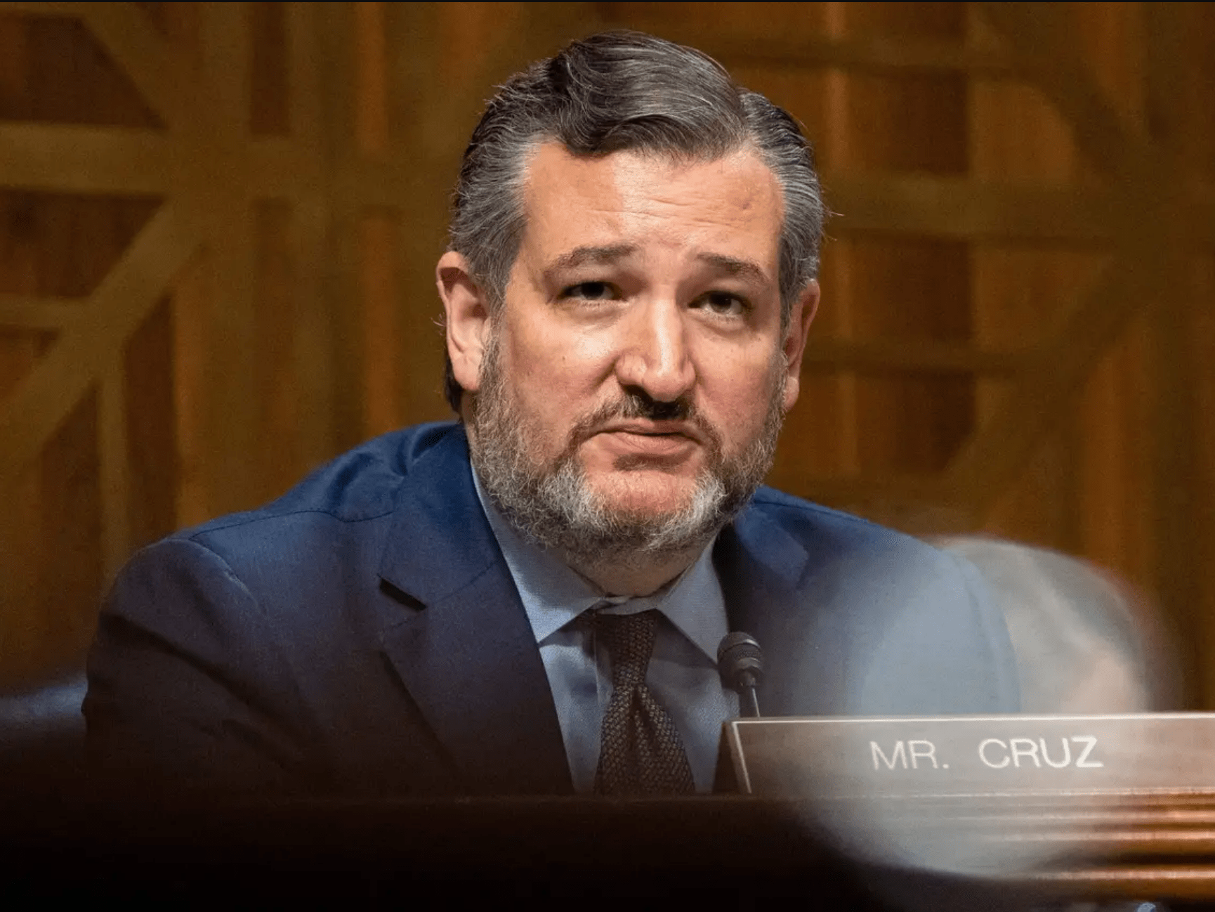 美国大规模枪击案发生后,这名反华政客被骂惨了_美