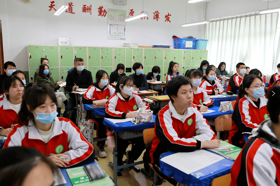 2022全景看高中 | 大连铁路中学:平凡珍贵,熠熠闪光——倾听铁中如歌