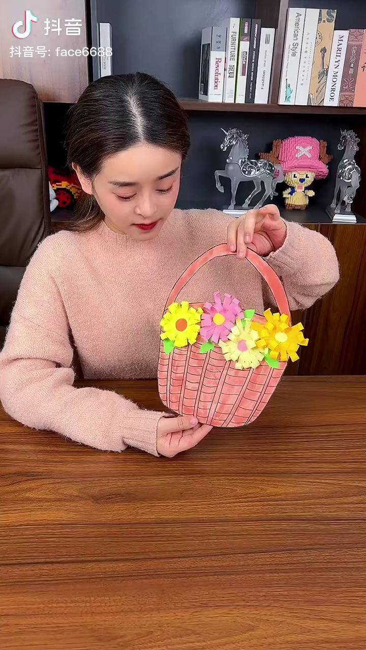 这样花篮喜欢吗用彩纸和卡纸一起做手工彩纸可剪纸折纸卡纸做贺卡手工