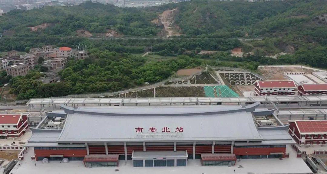 兴泉铁路全线站房建设完成_明溪_设计_造型