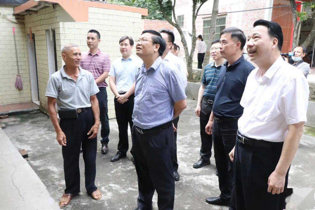 云浮市人大常委会调研组充分肯定罗定市推进人大代表联络站建设工作