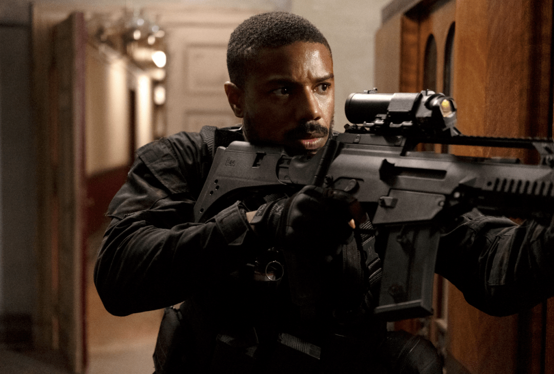 电影配乐令笔者印象深刻,《冷血悍将》结尾的枪战充分展示了这款av