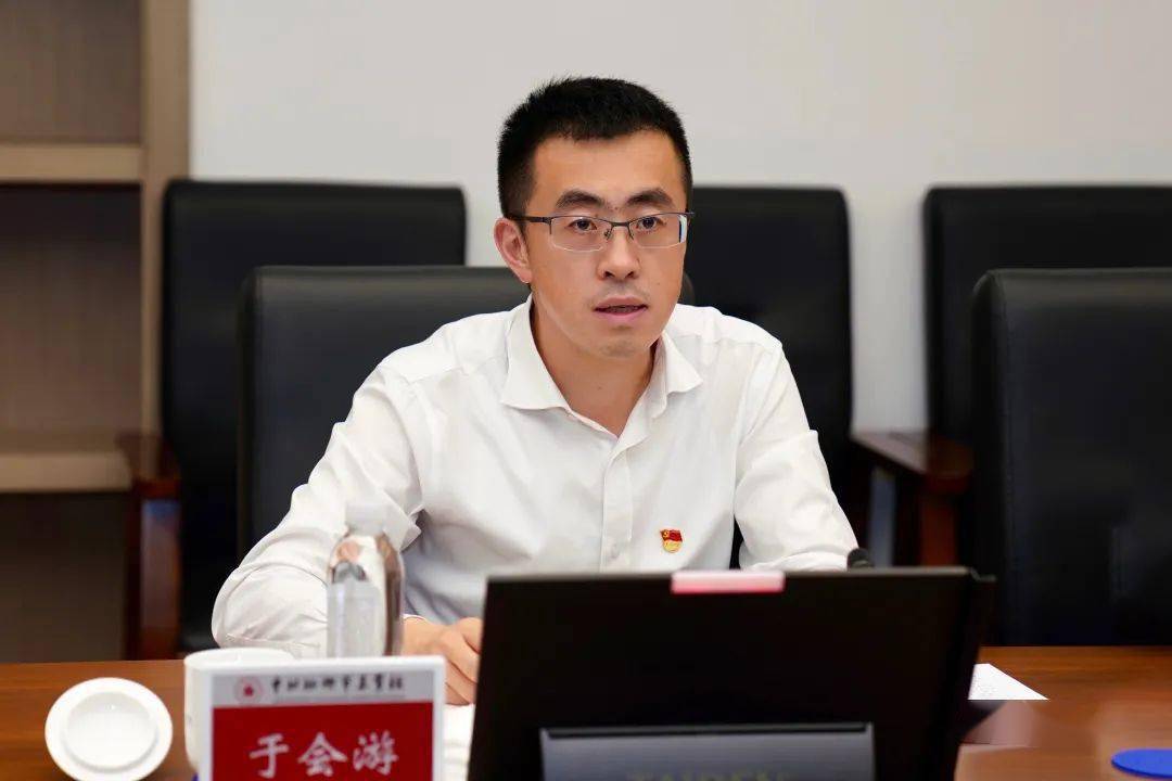 桐乡市委书记于会游感谢嘉兴市委统战部对桐乡统战工作的关心支持.
