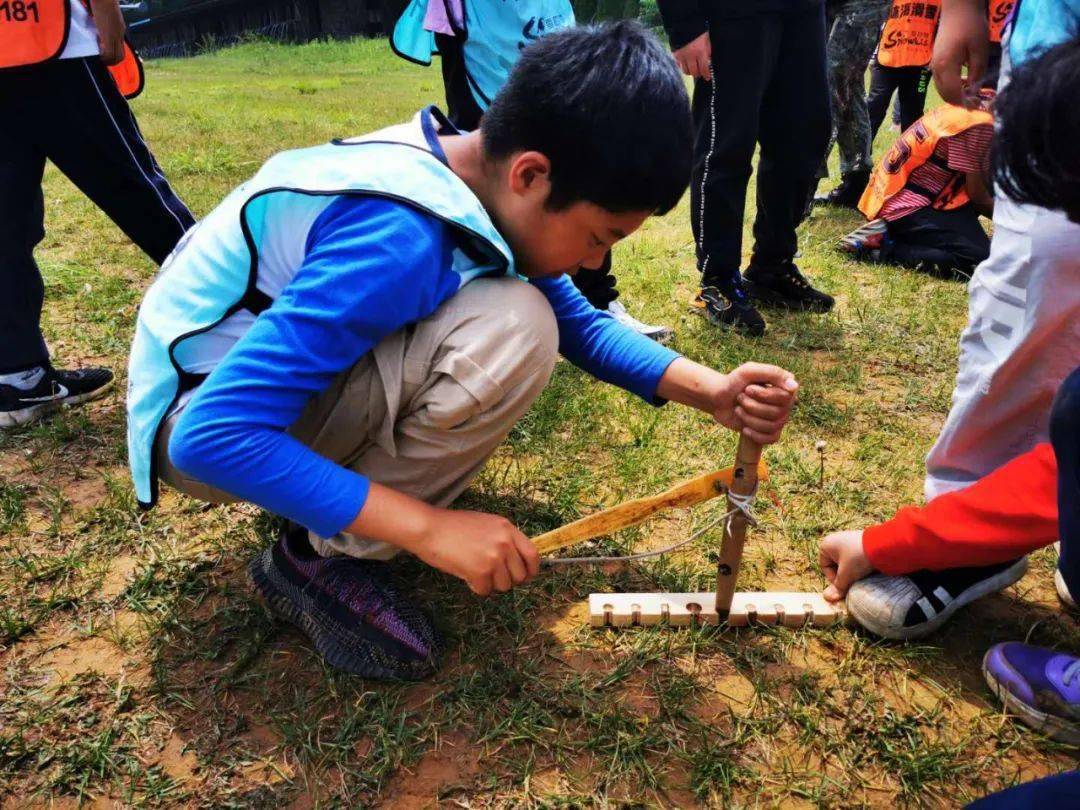 端午独立营野外生存挑战营唤醒孩子逆境前行的力量