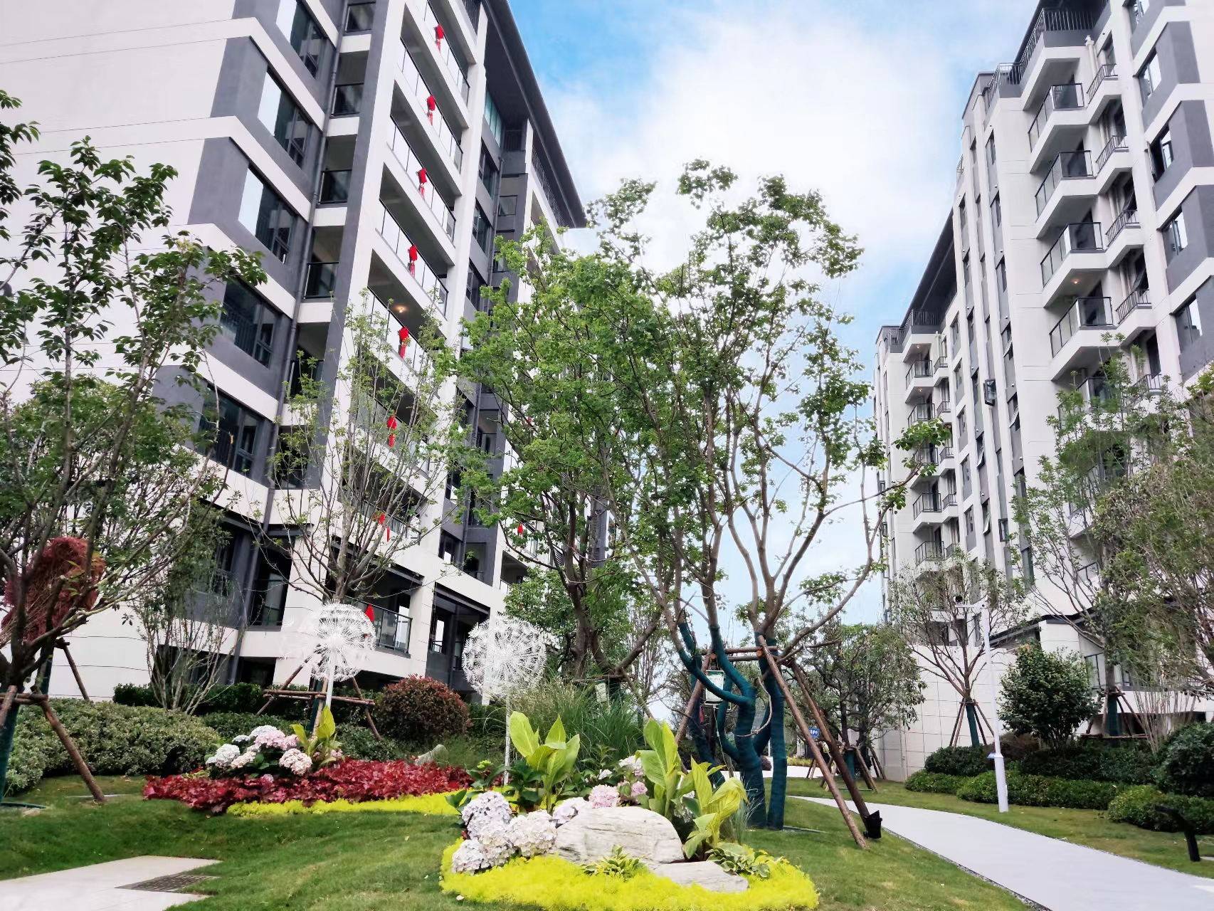 美好如期,不负期待:南阳建业新筑5月30日交房在即