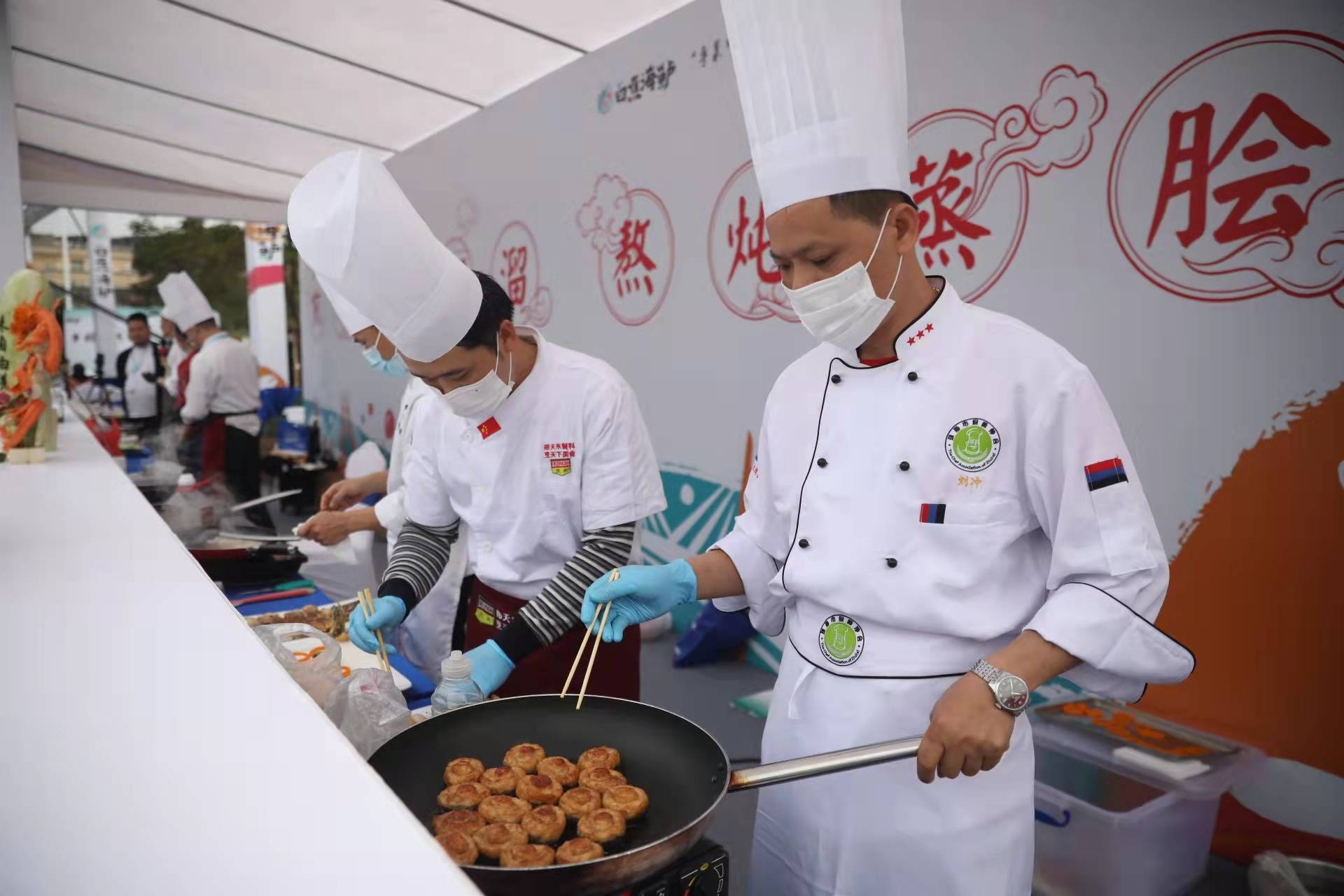 南方观察食在斗门烹饪一桌好菜一条海鲈跃入千亿蓝海