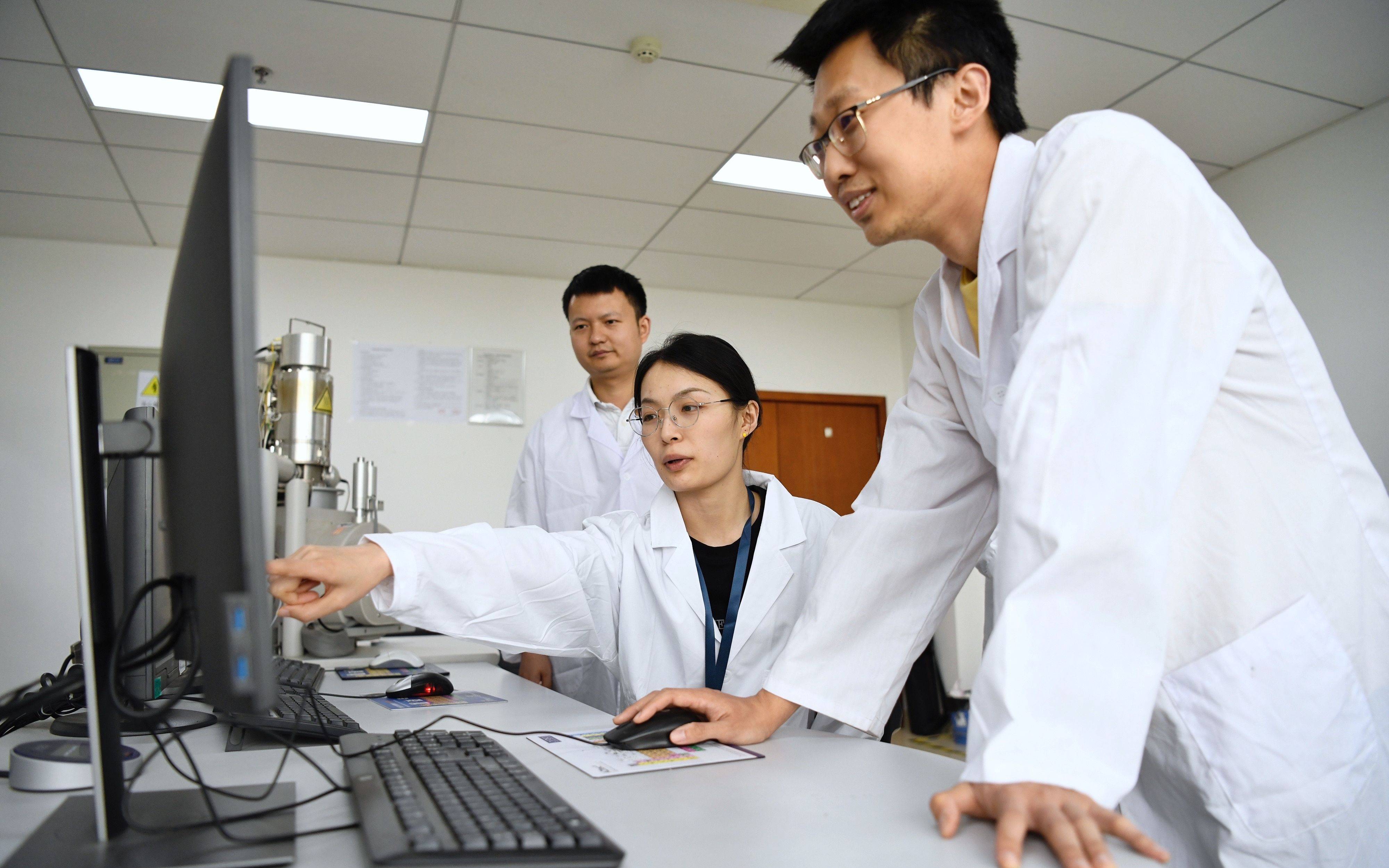 约束导师权力,把论文署名权还给青年学子 | 新京报快评_学术_研究