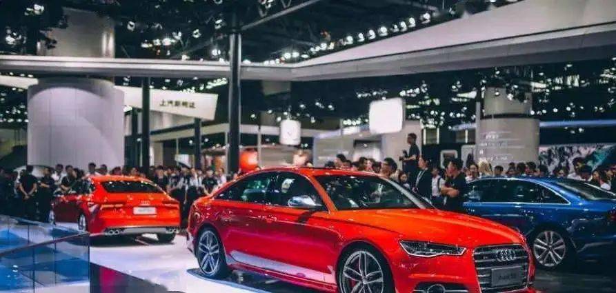 更多亮点,更多体验尽在6月3号—6月5号紫琅湖边房展,车展,咖啡展三展