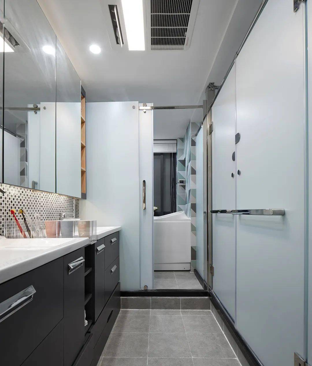 梦想改造家施展空间魔术广州六口之家告别蜗居喜迎美食小屋