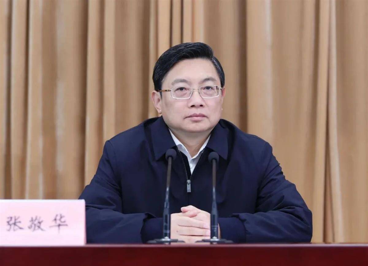 党的十九大以来,张敬华是继江苏省原副省长缪瑞林,江苏省委原常委