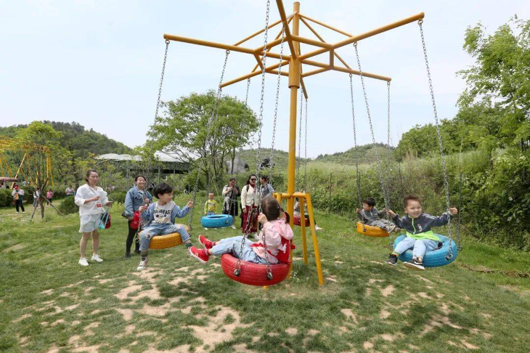 地址:罗河镇黄山寨田园综合体采摘游——西瓜,蓝莓乡约庐江,"果"然很