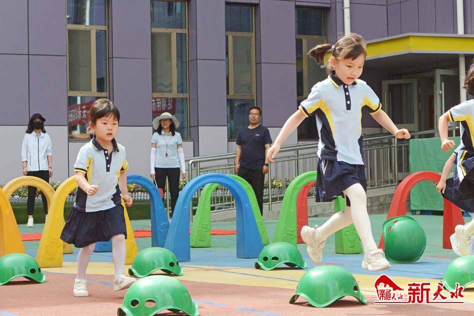 5月30日,天水市實驗幼兒園舉行慶