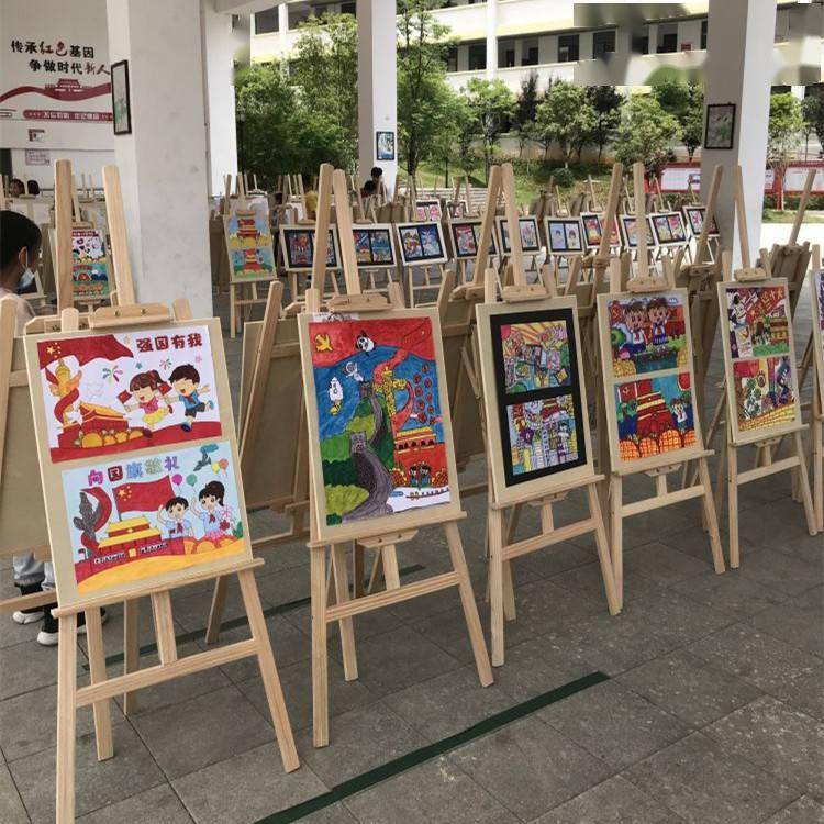 抚州报道抚州乐安县第六小学第二届校园文化艺术节画展