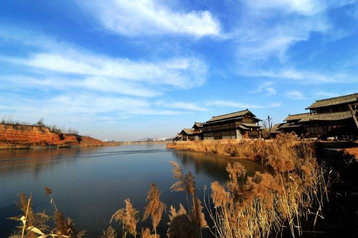 水滸故里忠義梁山來嚐嚐這裡霸氣的水滸宴