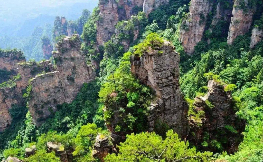 张家界国家森林公园天门山凤凰湘西苗寨芙蓉镇黄龙洞双飞六天