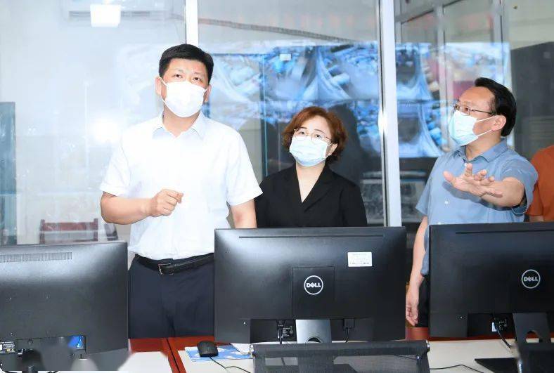 副区长黄金国检查高考考点准备工作_望城区_考生_相关