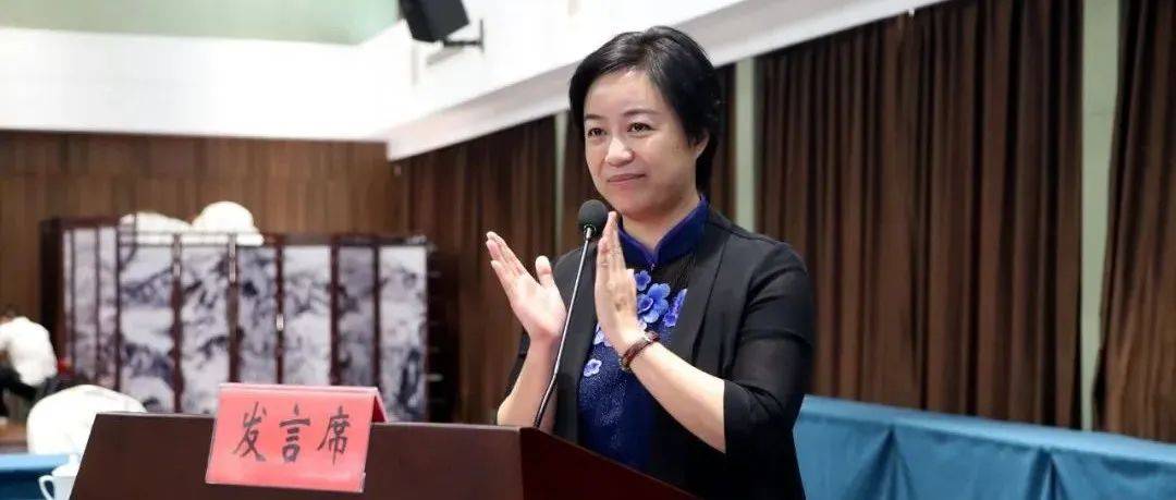 刘丽香书记：向群众打开大门，做自信政府_井陉_城市_雕塑