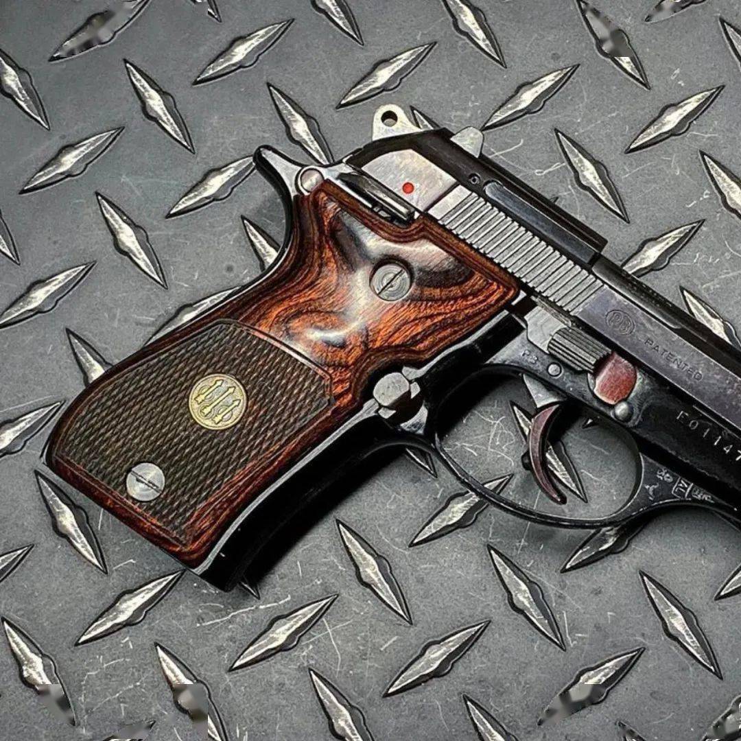 【手枪定制握把美图】给媳妇加点料 那颜值蹭蹭的上涨_战术_备份_公众