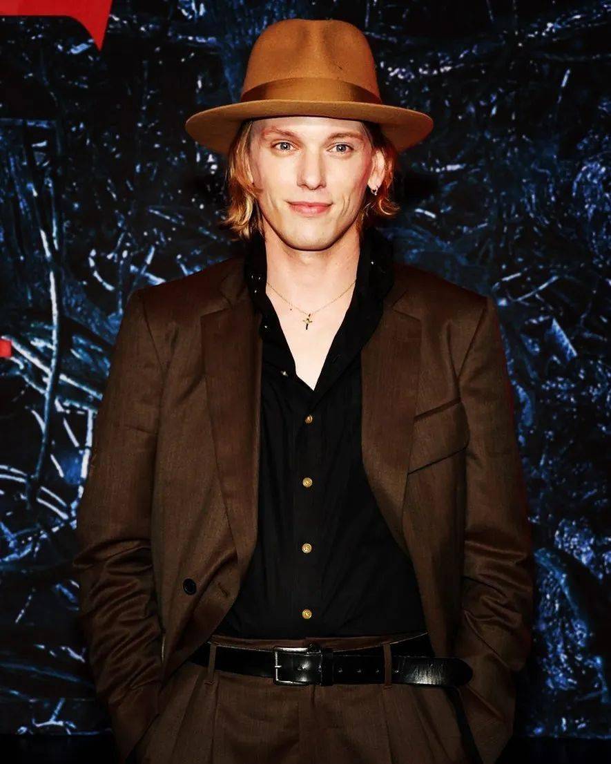 363637_bower_jamie_角色