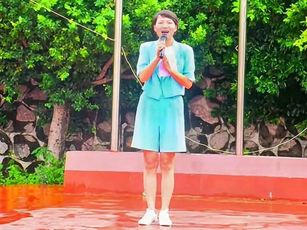 双减扎实推进社团成果喜人兴国五中举行第五届篮球艺术节暨社团成果