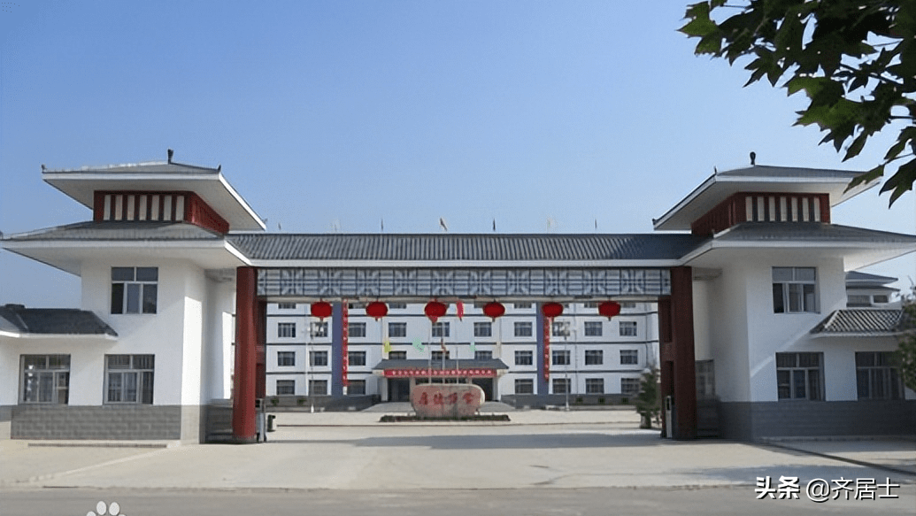 泾川县第三中学艺术教育侧记