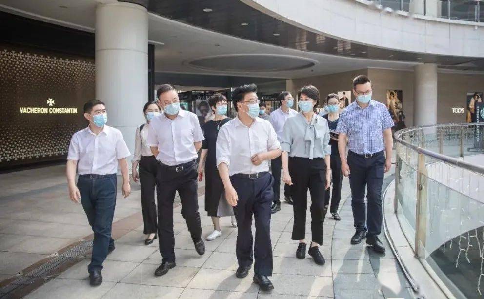 李关定副市长带队赴海曙区调研"两稳一促"工作