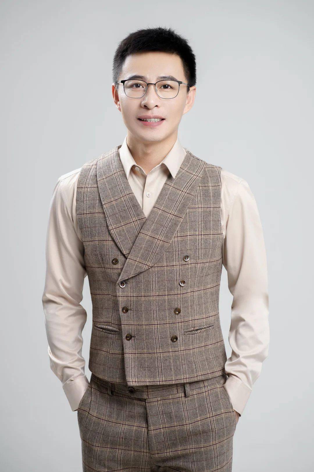 922主播倩倩,小江,鸽子在这里和营员一起面对面嘉兴广电特派主持天团