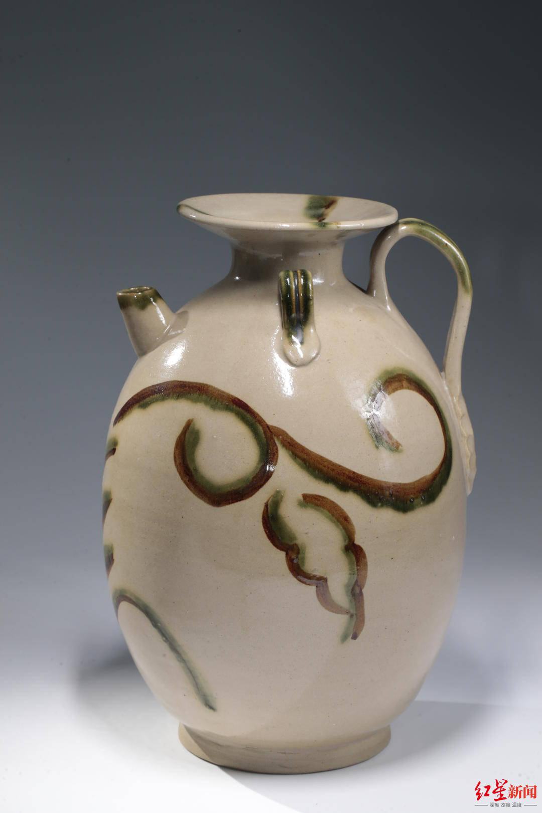 邛窑,藏与传的陶瓷文化依旧多彩_何平扬_四川_何丹