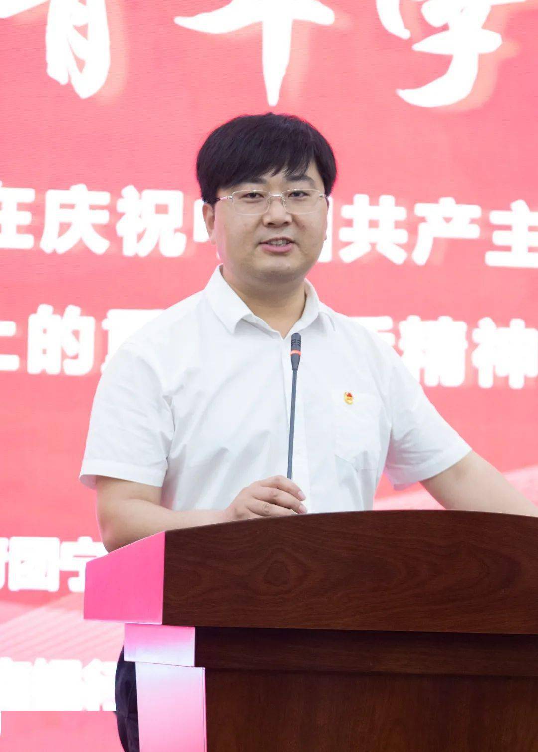 共青团宁德市委副书记刘晓兵指出要为市直机关团员青年搭建沟通交流的