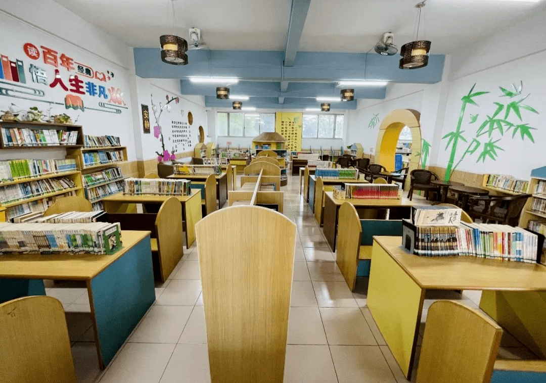 从西伯利亚到最美校园说的就是黄岐这所小学