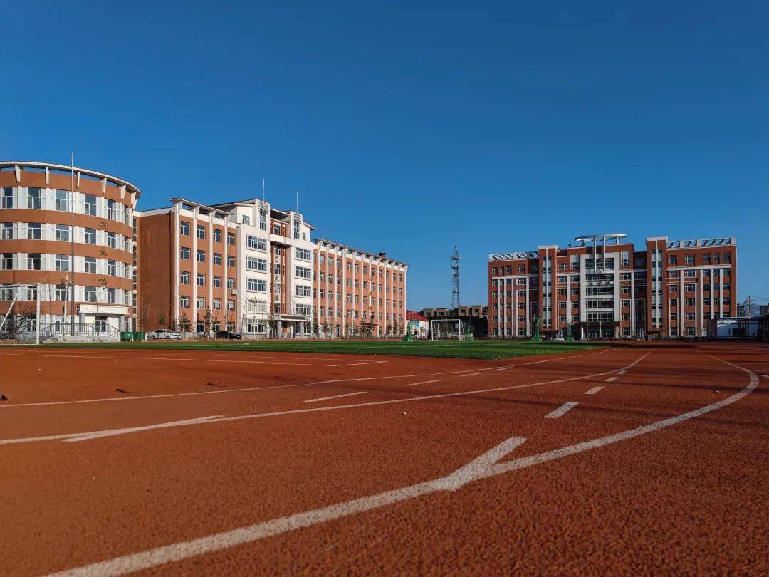 67【校园概况】通化师范学院分院 通化农业学校:放飞梦想 企望未来