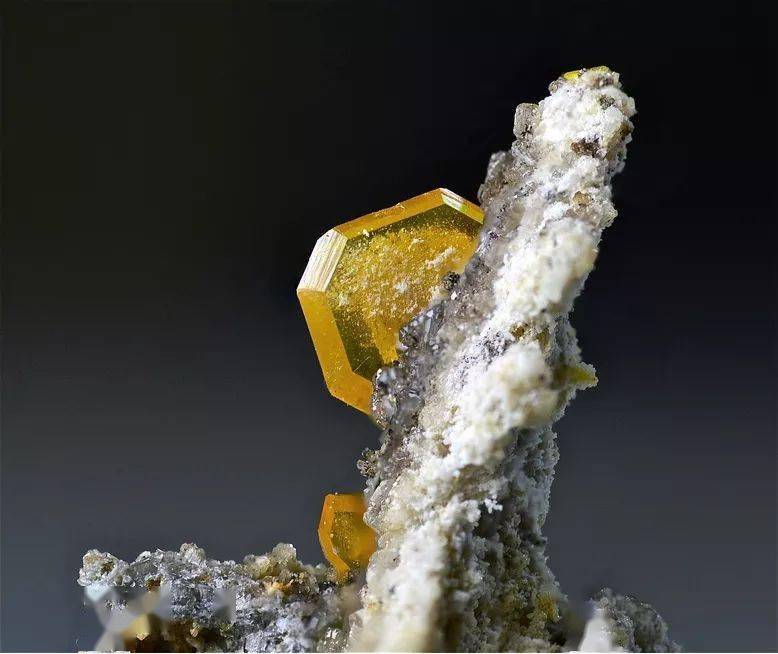 海洋科普1754全球开采100多年仅产几吨被称为战争金属这种稀有金属