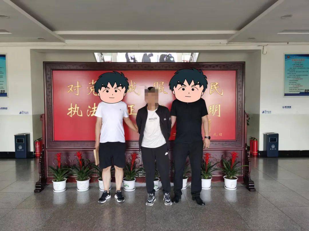 繁峙县繁城派出所查处吸毒人员1名繁峙县公安局禁毒大队查处吸贩毒