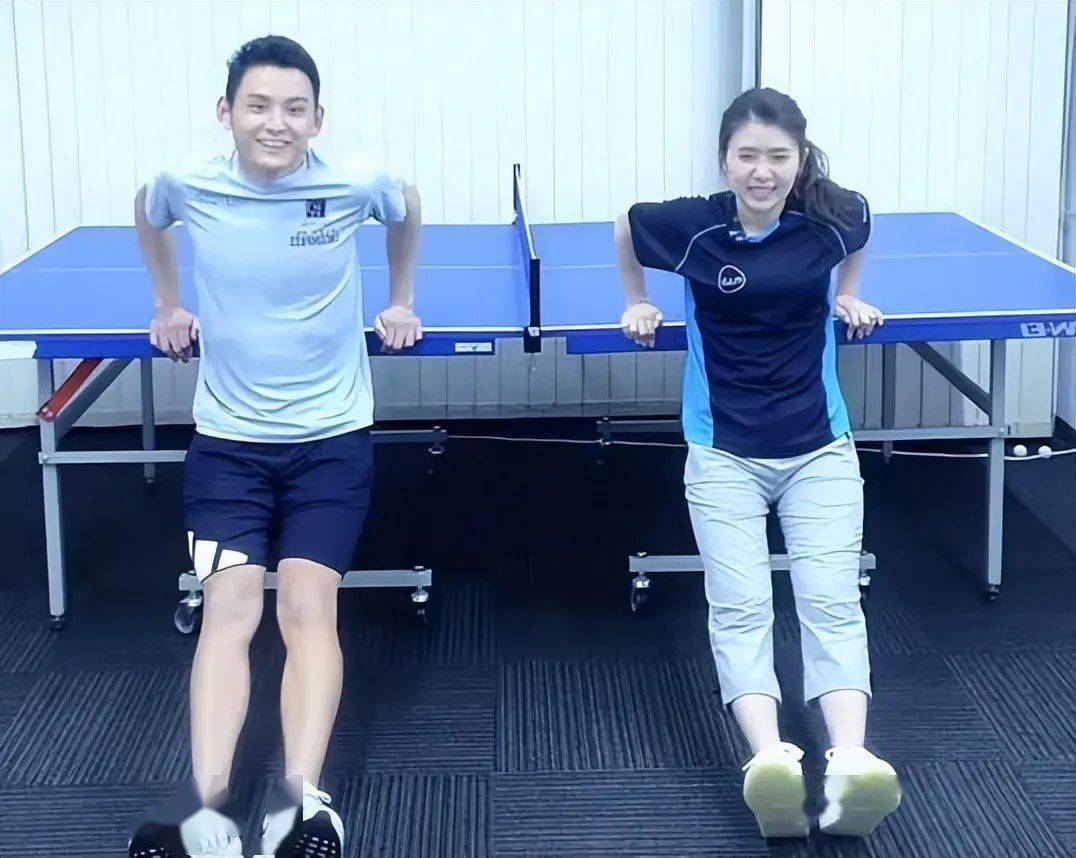 福原爱近照曝光离婚后颜值气质飙升健身教练长相帅气