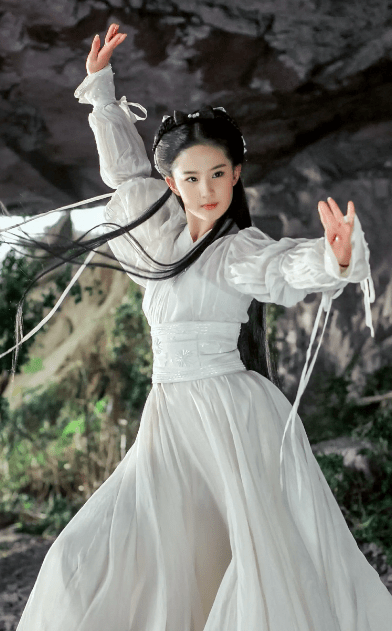 刘亦菲,总算翻身了_白秀珠_赵盼儿_王语嫣