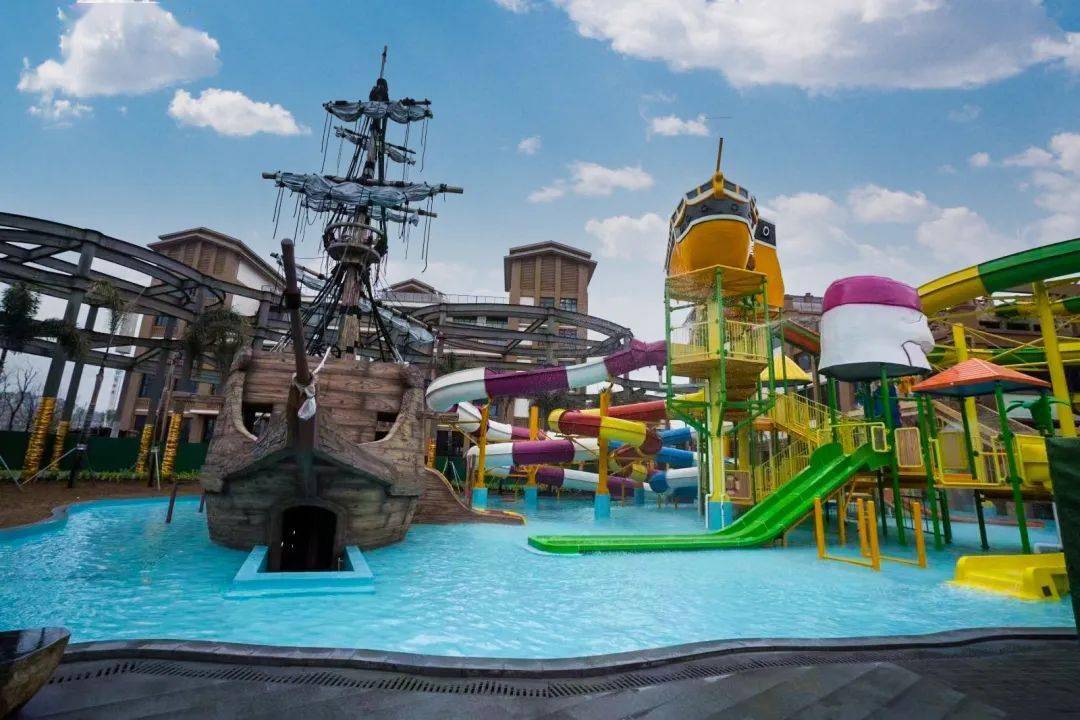 主要配套有加勒比水世界,小海盗战场,激流勇进,室内恒温水乐园等多种