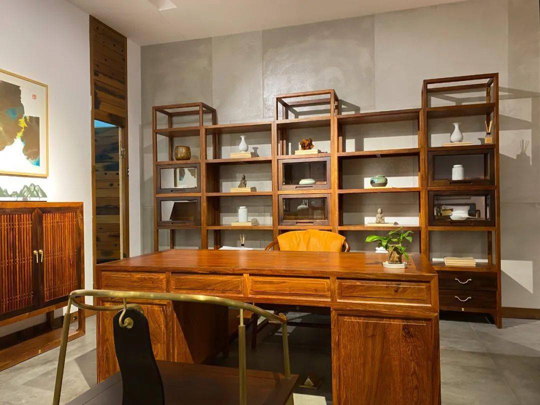 阅梨当代时尚的中国家具