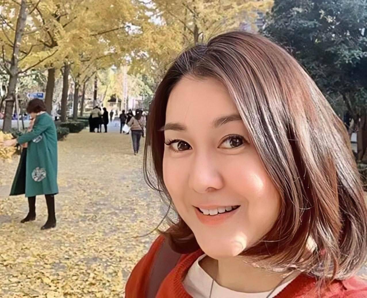 香港知名女星95岁母亲离世,为转运两次改名至今仍单身_陈淑兰_演艺圈