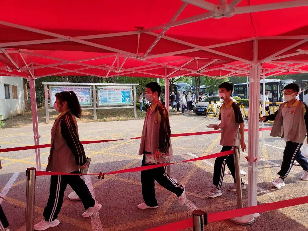 直击中考|9926名惠民考生自信出征，为梦想而战！_考试_考点_工作