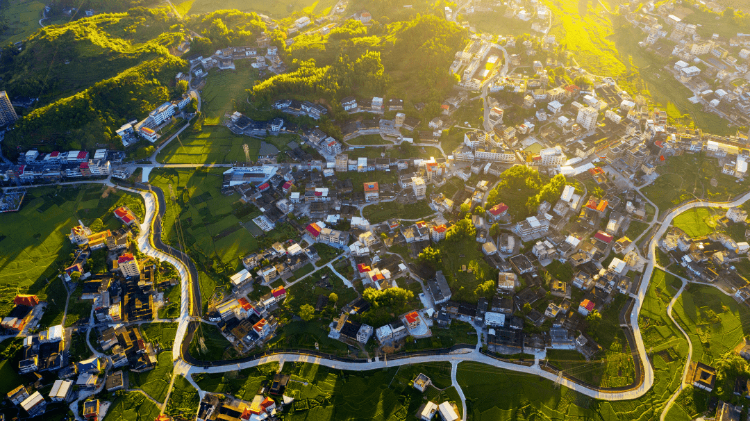 食品安全举报电话:12315来源:综合编辑:许月婷,黄鑫强,黄彬娜想聊的