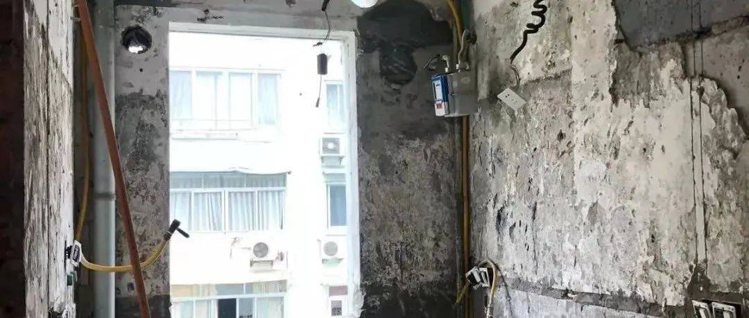 房子“老破小”不打紧，参考她家50㎡的旧房改造，堪称整容级装修_瓷砖_木地板_风格