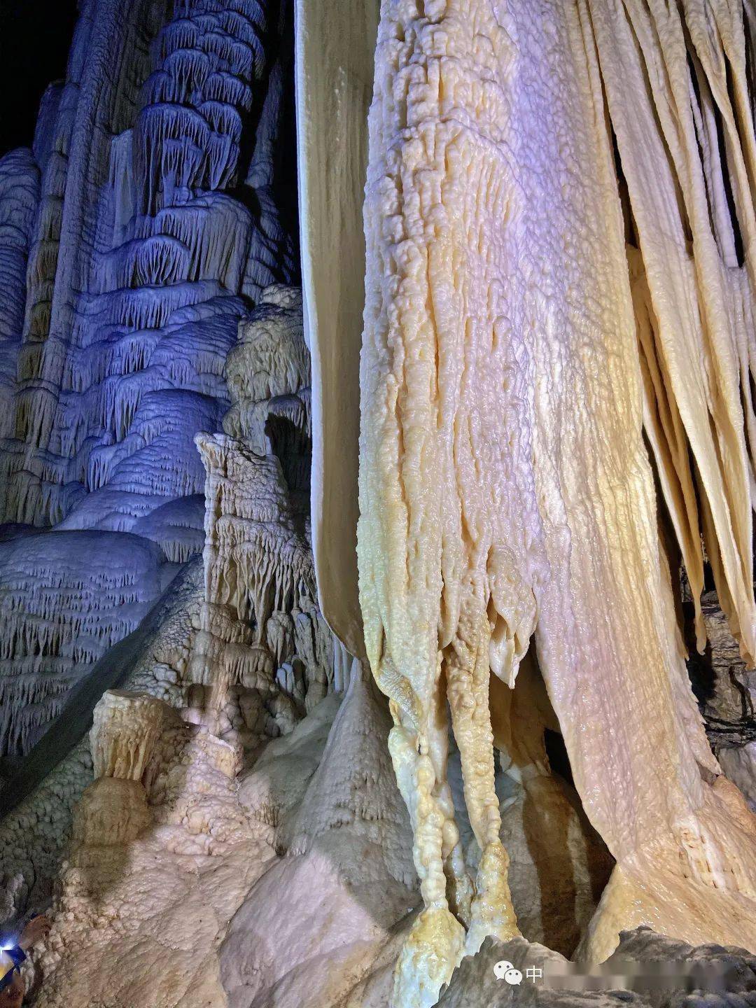 云探洞 | 沉睡在洞穴里的星光银河_钟乳石_贵州_教练