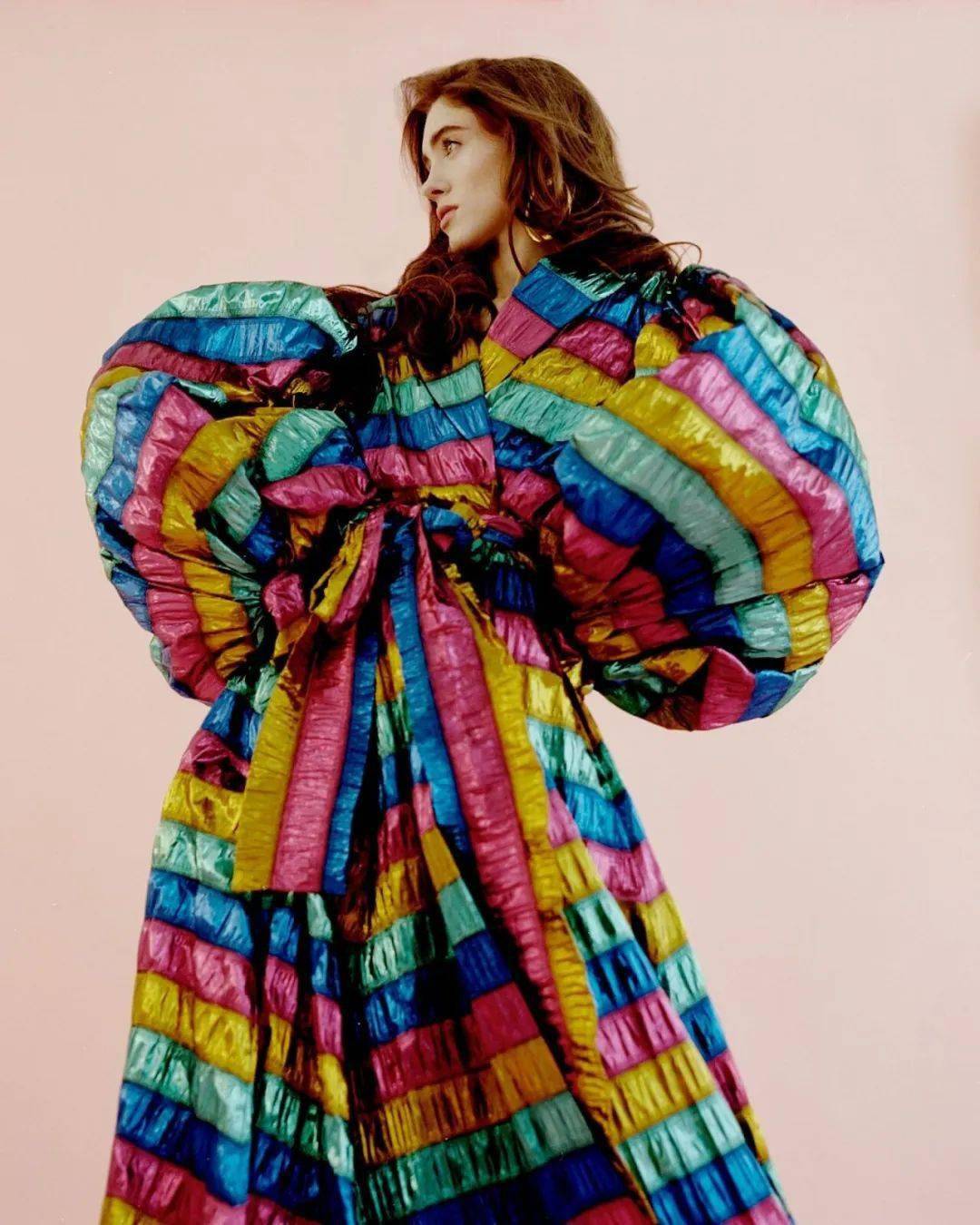 怪奇物语南茜驾到赏色